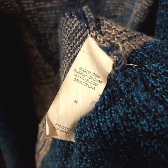 Lucky Brand - Aztec Knit Open Front Longline Cardigan - Size M - Picture 9 of 10